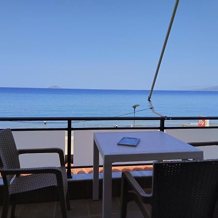 Villa Golden Ammos Sea View Каламакі Екстер'єр фото